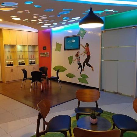 Ibis Styles Kuala Lumpur Fraser Business Park Exterior foto