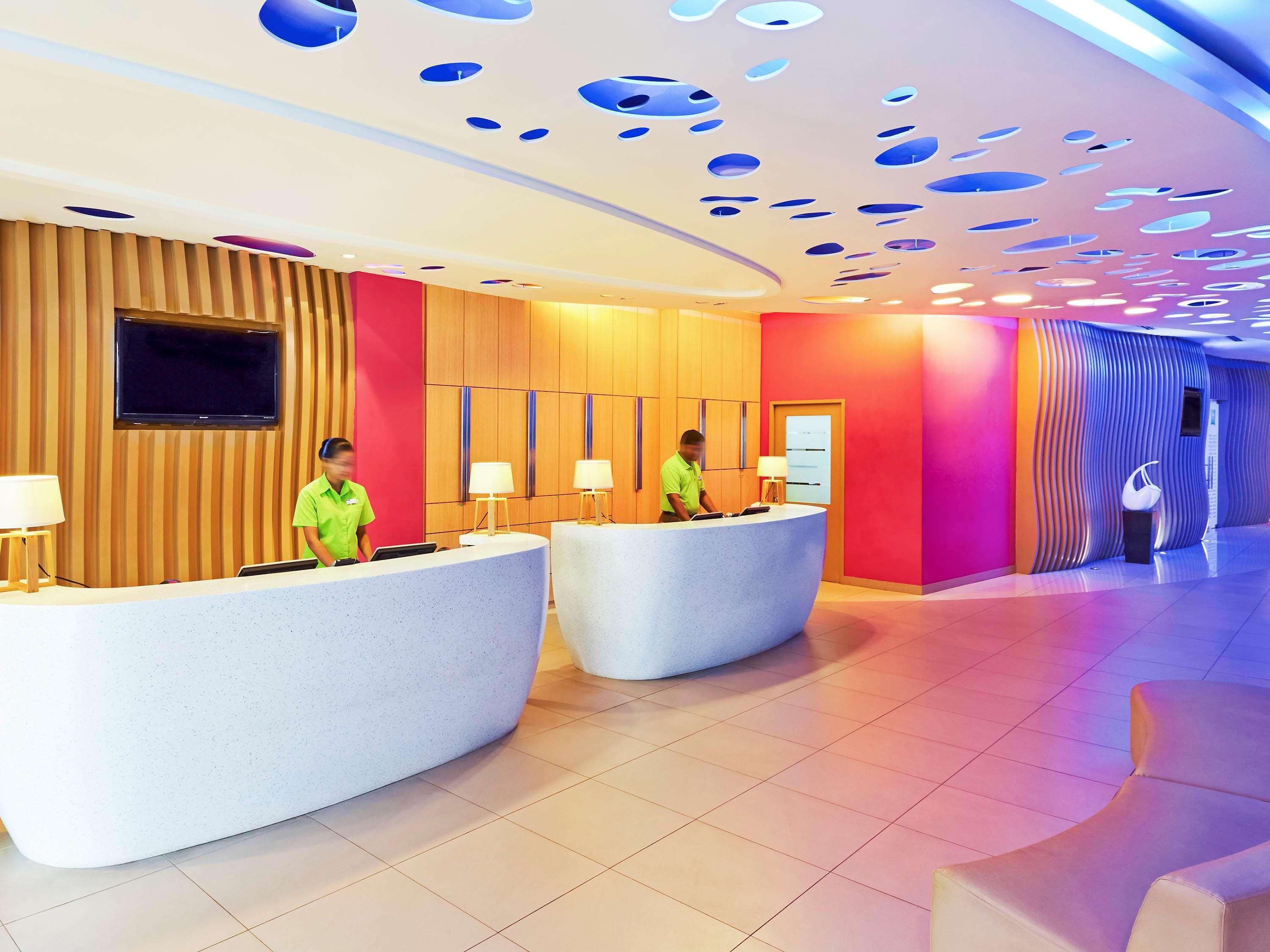 Ibis Styles Kuala Lumpur Fraser Business Park Exterior foto